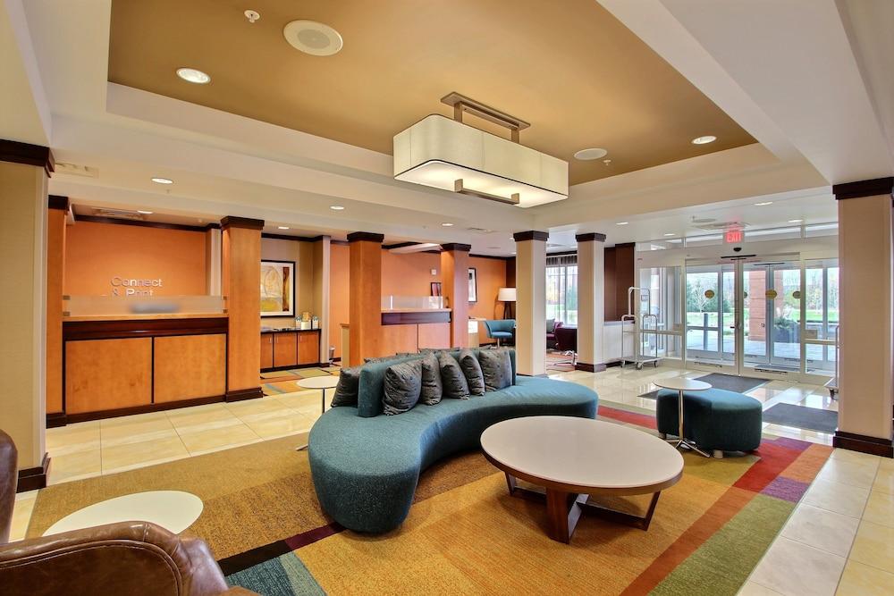Fairfield Inn & Suites By Marriott Milwaukee Airport Oak Creek Exterior photo